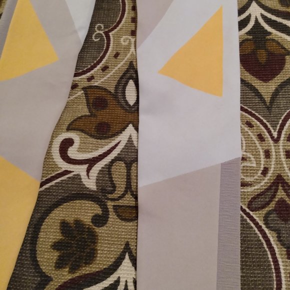 NWT Nike Tight Fit Yoga Pants Size XL - Picture 6 of 11